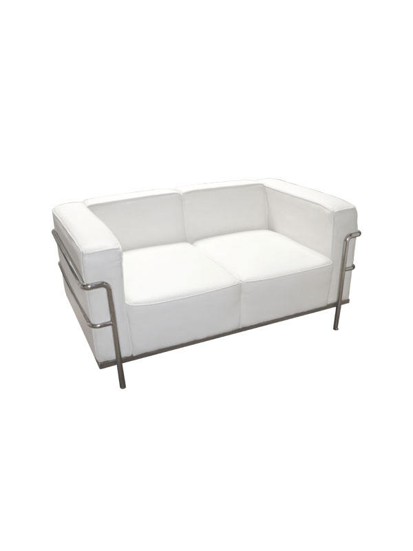 Love_Seat_4cf59571b0db6.jpg
